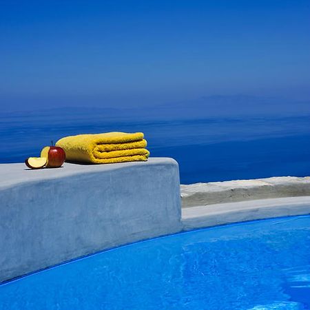 Kifines Suites Folégandros Quarto foto